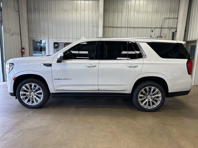 Used 2024 GMC Yukon Denali AWD/4WD image 8