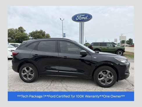 Used 2024 Ford Escape ST-Line w/ Tech Pack #1 AWD/4WD image 1