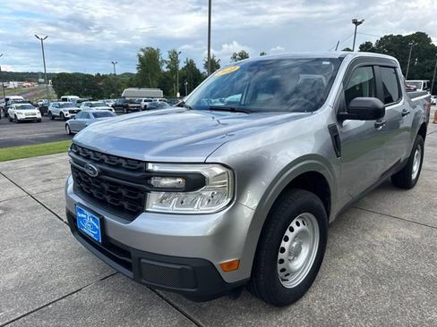 Used 2022 Ford Maverick XL FWD image 3