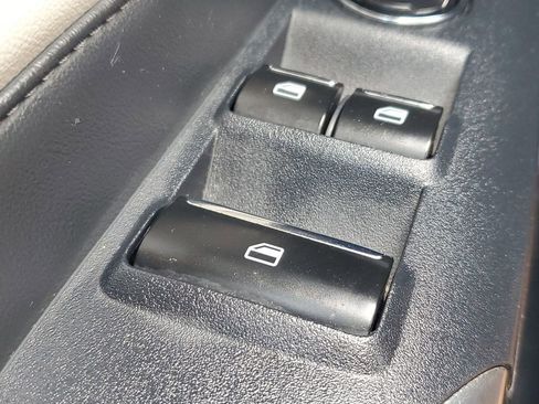 Used 2024 Ford Mustang GT Premium image 34