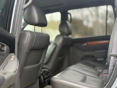 Used 2004 Lexus GX 470 AWD/4WD image 29