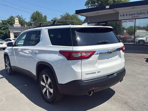 Used 2019 Chevrolet Traverse LT w/ LT Premium Package AWD/4WD image 7