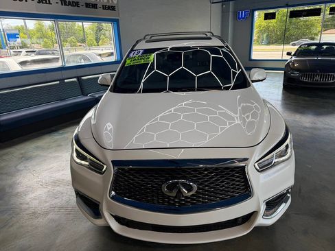 Used 2019 INFINITI QX60 Luxe w/ Limited Package AWD/4WD image 11