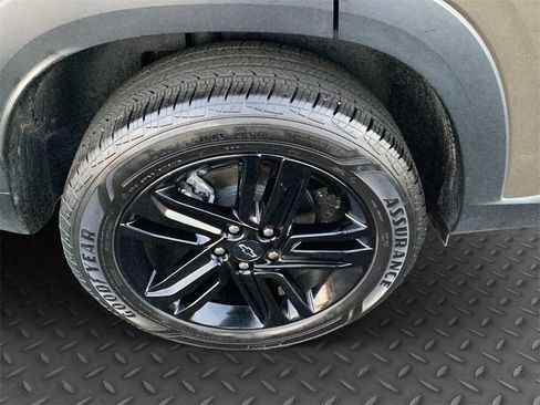 Used 2024 Chevrolet Trax ACTIV image 24