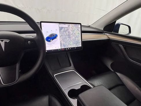 Used 2023 Tesla Model Y Long Range AWD/4WD image 12