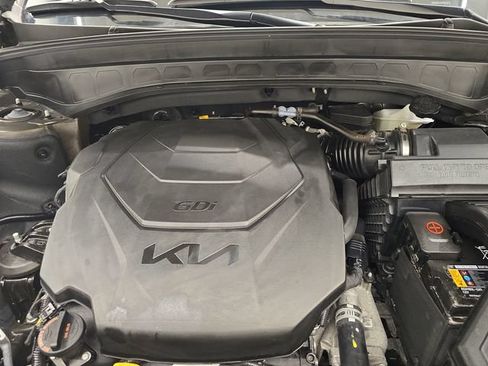 Used 2025 Kia Telluride S AWD/4WD image 39