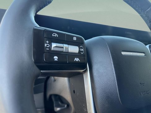 Used 2024 Hyundai Santa Fe SEL image 16