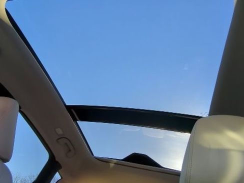 Used 2021 INFINITI QX50 Luxe image 10