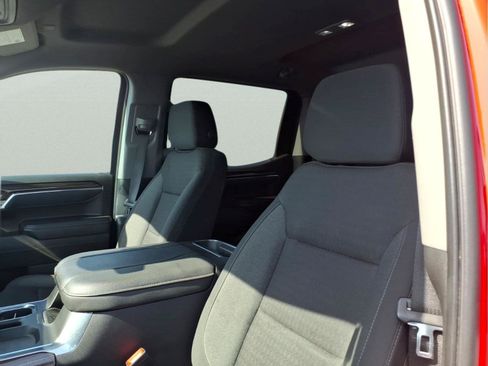 Used 2023 Chevrolet Silverado 1500 LT Trail Boss w/ Protection Package AWD/4WD image 17