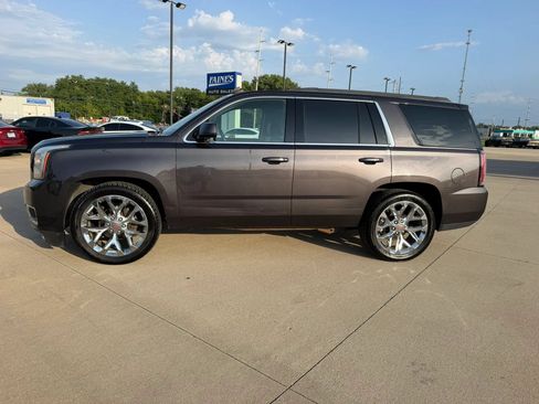 Used 2015 GMC Yukon SLT RWD image 8
