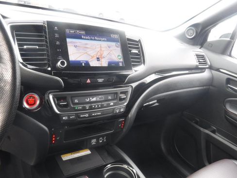 Used 2023 Honda Ridgeline Black Edition image 29