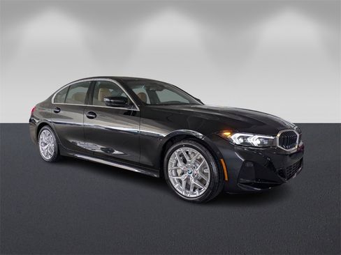 New 2026 BMW 330i Sedan image 1