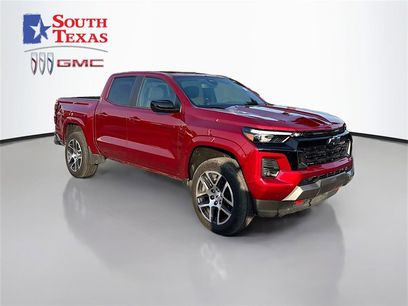 Used 2024 Chevrolet Colorado Z71 w/ Z71 Convenience Package 2