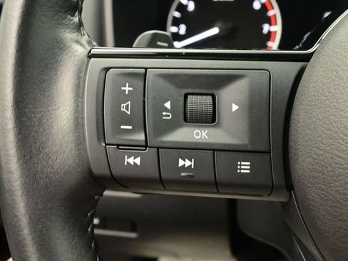 Used 2023 Nissan Rogue SL w/ SL Premium Package FWD image 28