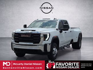 Used 2024 GMC Sierra 3500 Pro AWD/4WD video 2