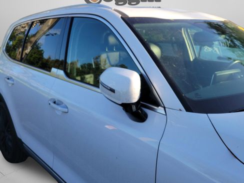 Used 2022 Kia Telluride SX w/ SX Prestige Package image 15