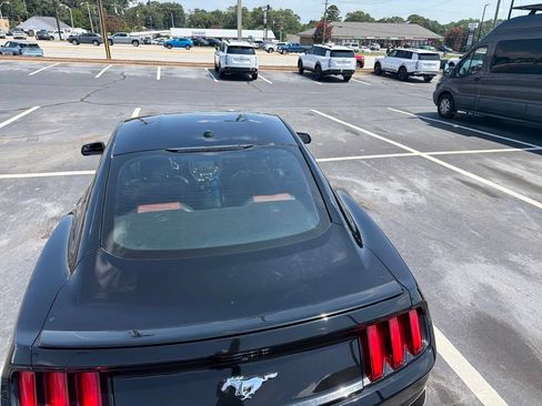 Used 2017 Ford Mustang Premium RWD image 6