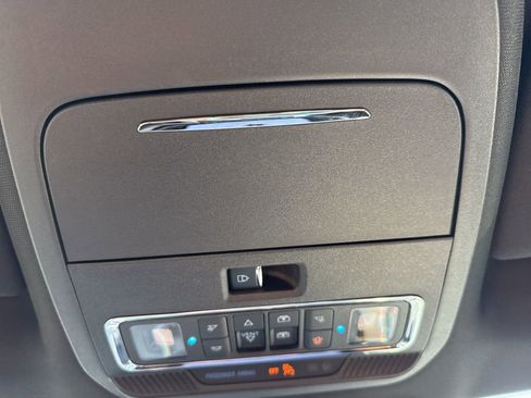 Used 2025 Ford F150 Platinum w/ Equipment Group 702A High image 45