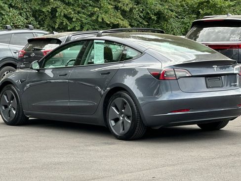 Used 2022 Tesla Model 3 Long Range AWD/4WD image 6