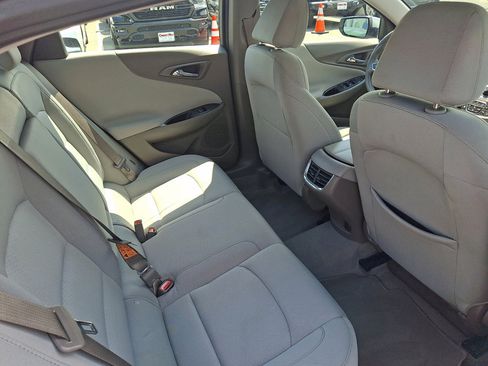 Used 2024 Chevrolet Malibu LT FWD image 19