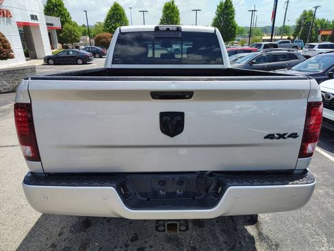 Used 2017 RAM 2500 Laramie w/ Sport Appearance Group AWD/4WD image 5
