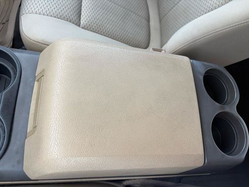 Used 2010 Ford F150 XLT AWD/4WD image 32