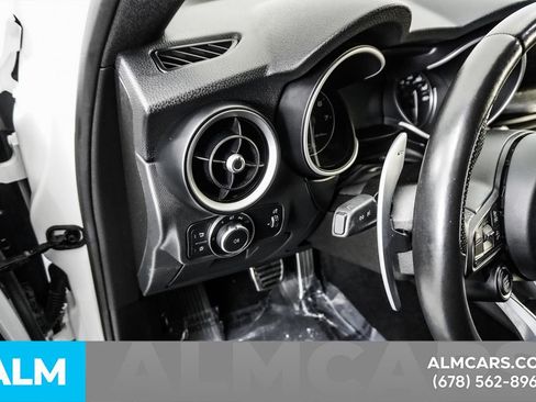 Used 2022 Alfa Romeo Stelvio Sprint image 34