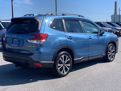 Used 2022 Subaru Forester Limited AWD/4WD image 9