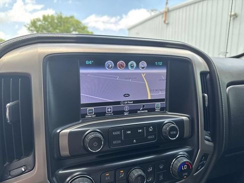 Used 2017 GMC Sierra 1500 Denali RWD image 21