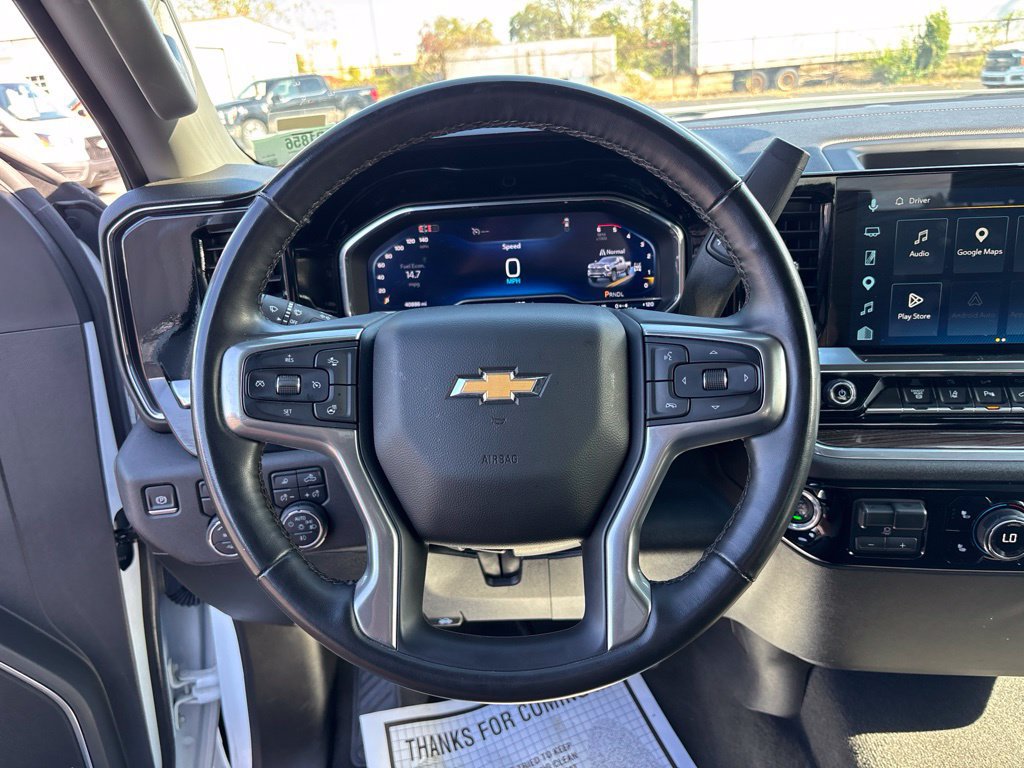 Used 2025 Chevrolet Silverado 2500 LT w/ Safety Package AWD/4WD image 14