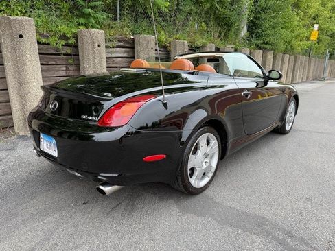 Used 2004 Lexus SC 430 Convertible RWD image 9