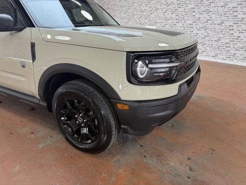Used 2025 Ford Bronco Sport Big Bend w/ Black Appearance Package image 7