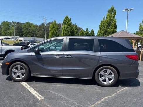Used 2019 Honda Odyssey EX image 9
