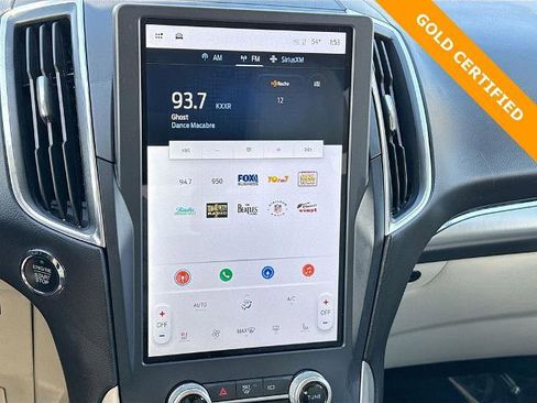 Certified 2023 Ford Edge Titanium w/ Class II Trailer Tow Package image 13