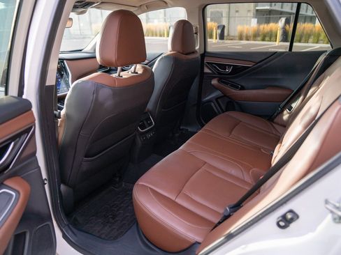 Used 2020 Subaru Outback Touring AWD/4WD image 21