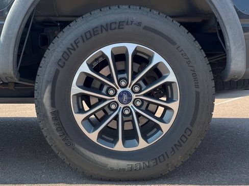 Used 2012 Ford F150 FX4 w/ FX Luxury Pkg AWD/4WD image 12