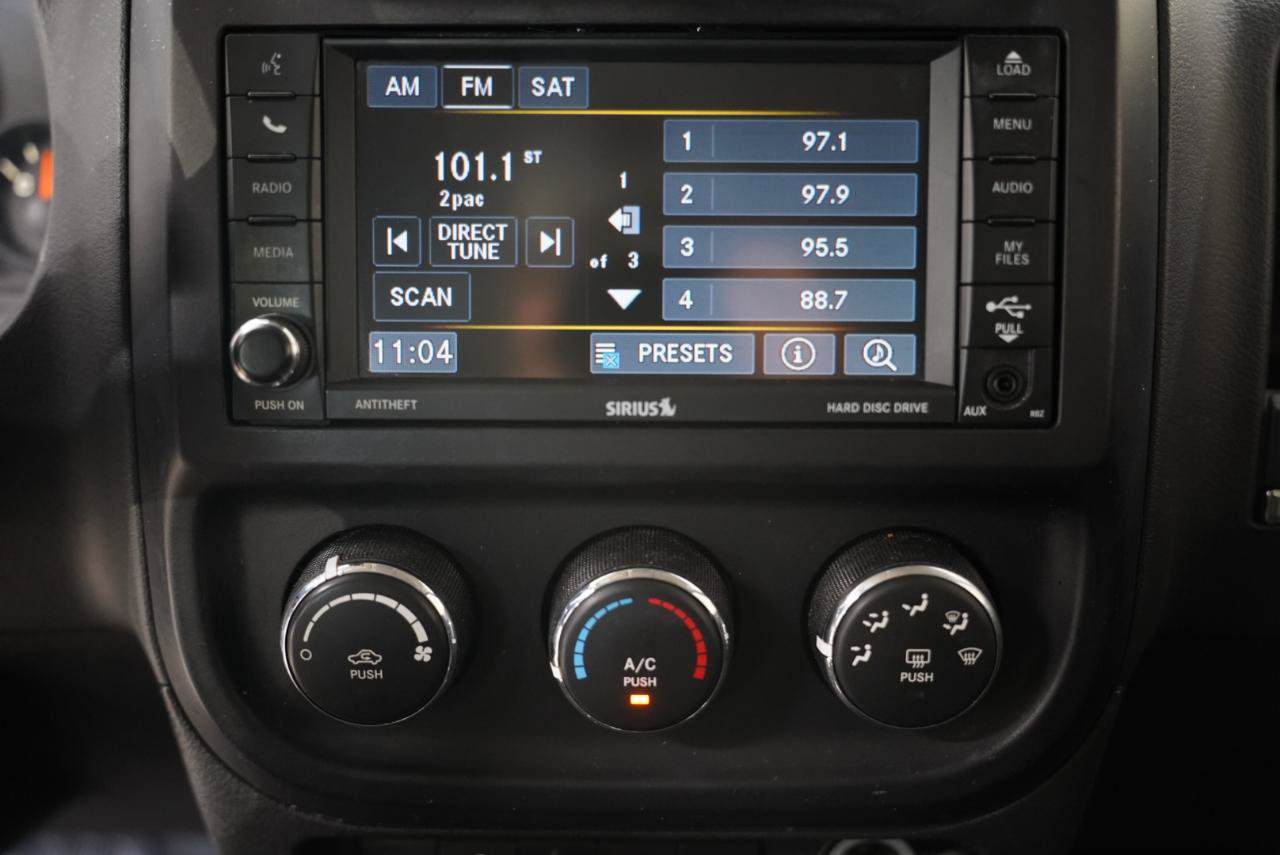 Used 2016 Jeep Patriot Sport w/ Power Value Group FWD image 19