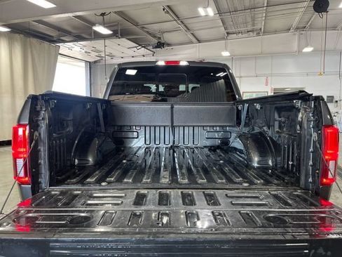 Used 2018 Ford F150 Lariat w/ Equipment Group 502A Luxury AWD/4WD image 25