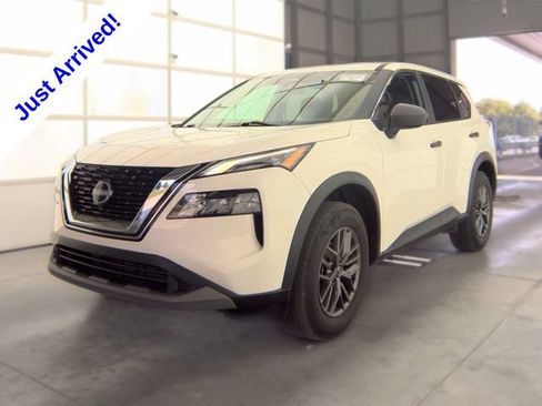 Used 2023 Nissan Rogue S FWD image 1