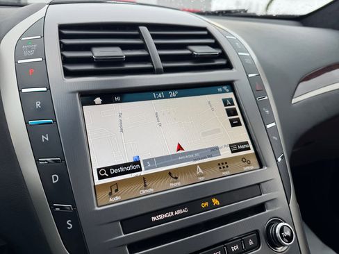 Used 2018 Lincoln MKZ Black Label w/ Technology Package image 20