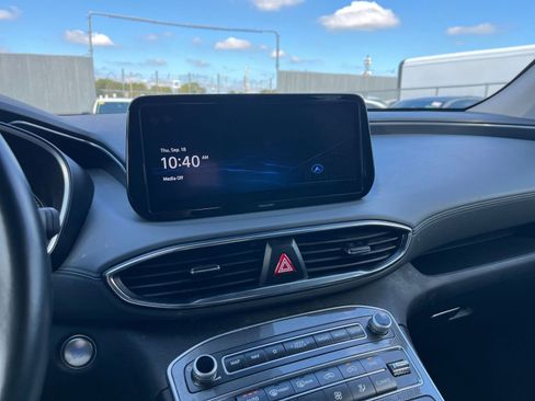 Used 2023 Hyundai Santa Fe SEL image 21