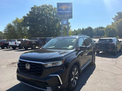 Used 2025 Honda Pilot Elite