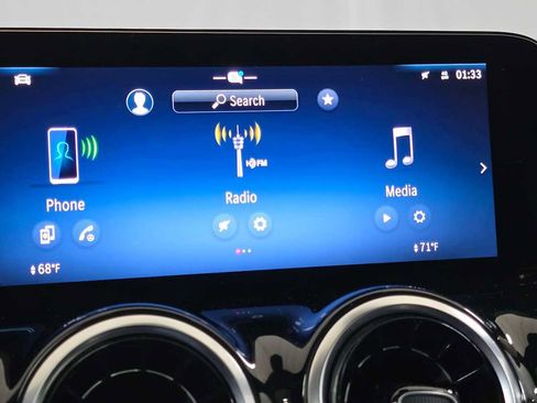 Certified 2026 Mercedes-Benz GLA 250 4MATIC image 29