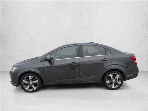 Used 2017 Chevrolet Sonic Premier image 9