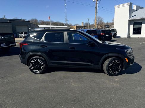 Used 2024 Kia Seltos SX image 4