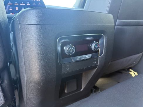 Used 2025 Chevrolet Tahoe LT AWD/4WD image 26