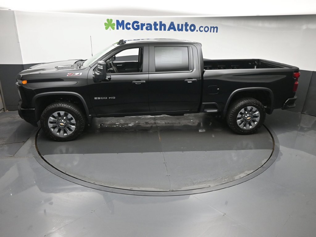 New 2026 Chevrolet Silverado 2500 Custom w/ Custom Value Package AWD/4WD image 22