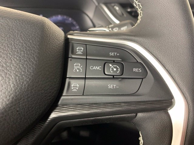 Used 2025 Jeep Grand Cherokee L Laredo AWD/4WD image 33