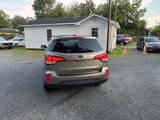 Used 2014 Kia Sorento LX image 4