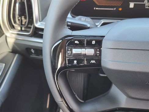 New 2026 Kia Sorento S image 25